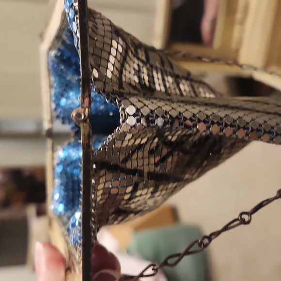 RARE WHITING & DAVIS Spiderweb Mesh Purse. TIKTOK FAMOUS - Picture 7 of 12